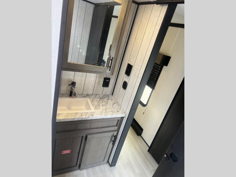 2026 Forest River Cherokee Wolf Pack Limited Fifth, $ 96,912