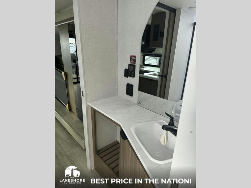 2025 Forest River Wildwood X-Lite 22VERANDA, $ 52,655