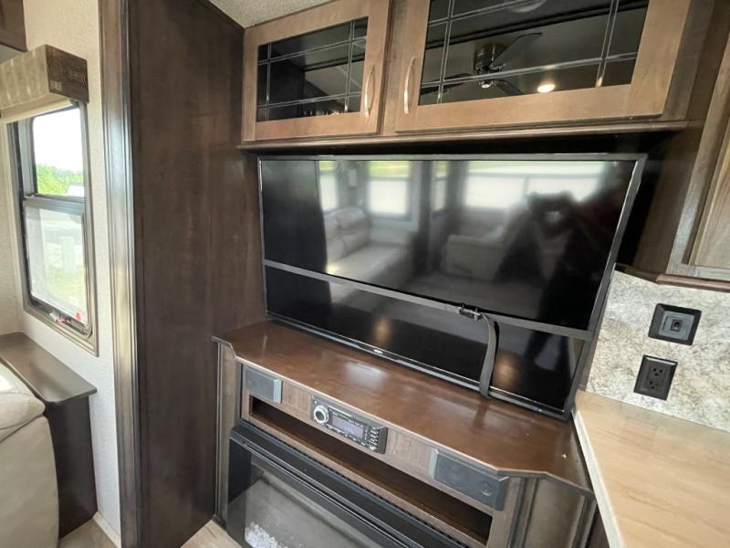 2020 Forest River Cedar Creek Silverback Edition 3, $ 48,995