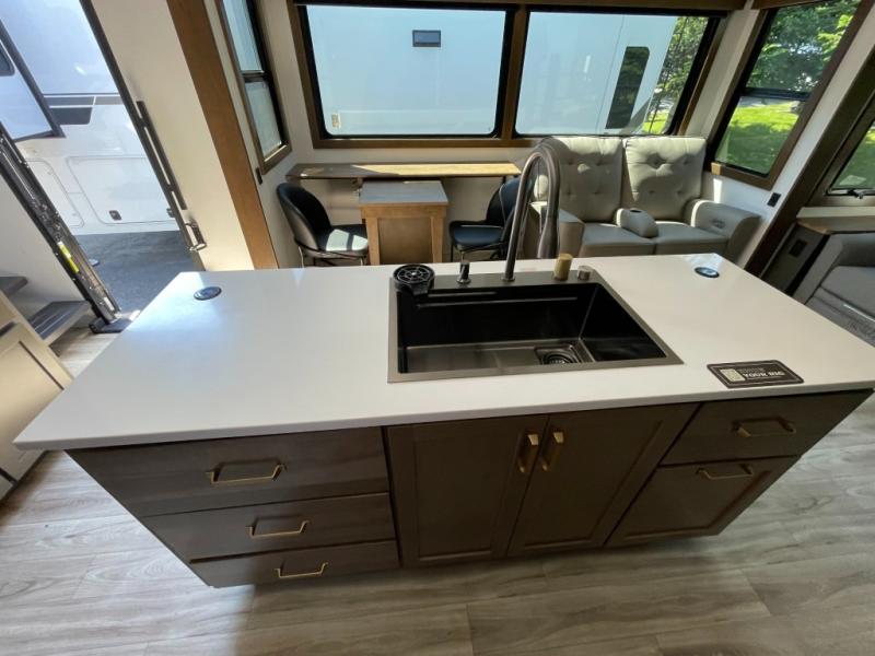 2026 Keystone Montana High Country 290RL, $ 89,990