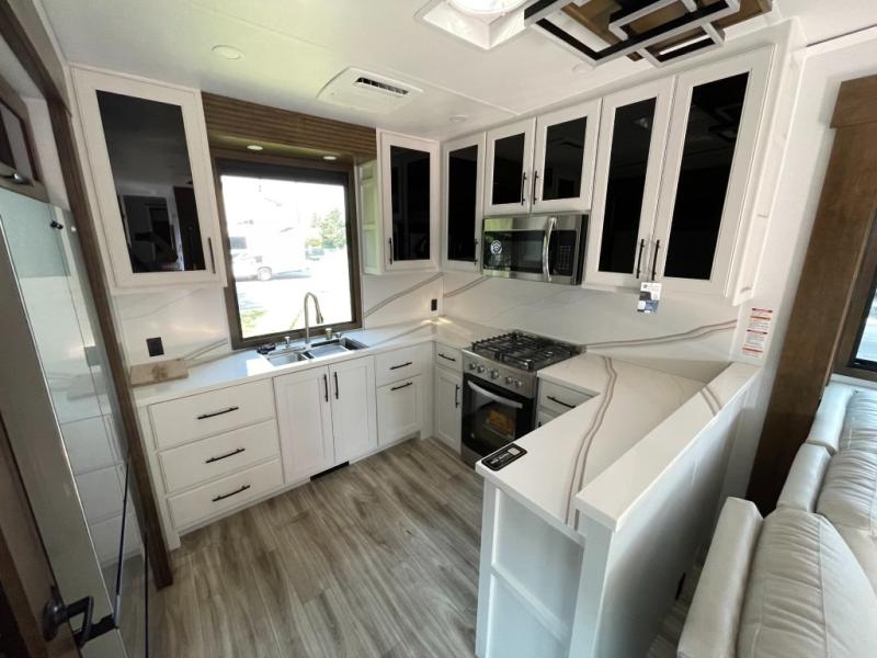 2026 Keystone Montana 3900RK, $ 129,990