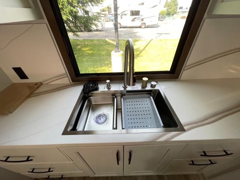2026 Keystone Montana 3900RK, $ 129,990