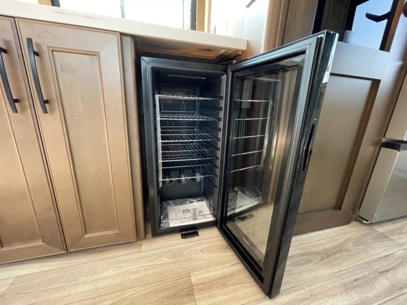 2026 Keystone Montana 3900RK, $ 129,990