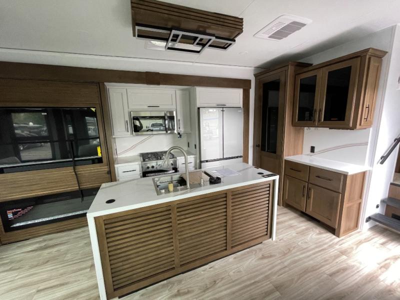 2027 Keystone Montana 3100RL, $ 129,990