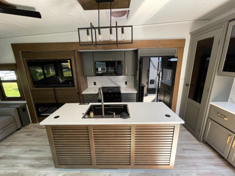 2026 Keystone Montana High Country 290RL, $ 84,990