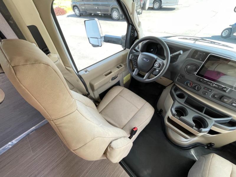 2027 Winnebago Sunflyer 28MB, $ 138,510