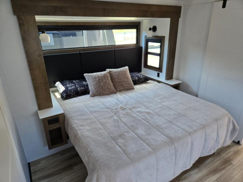 2026 Keystone Montana 3900RK, $ 139,990