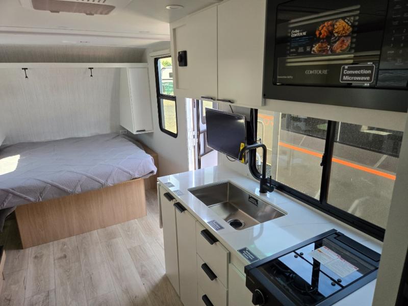 2026 Winnebago Micro Minnie 2200FBH, $ 33,998