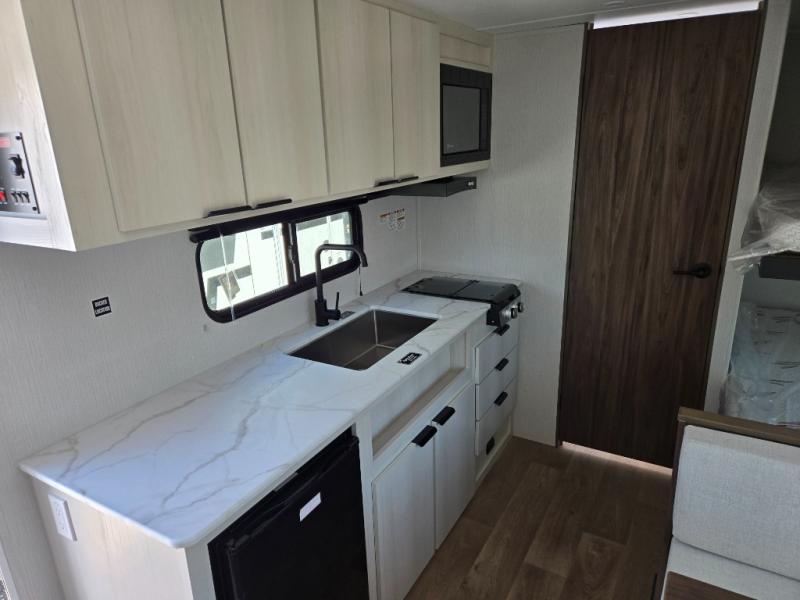 2026 Winnebago Access 15BH, $ 19,998