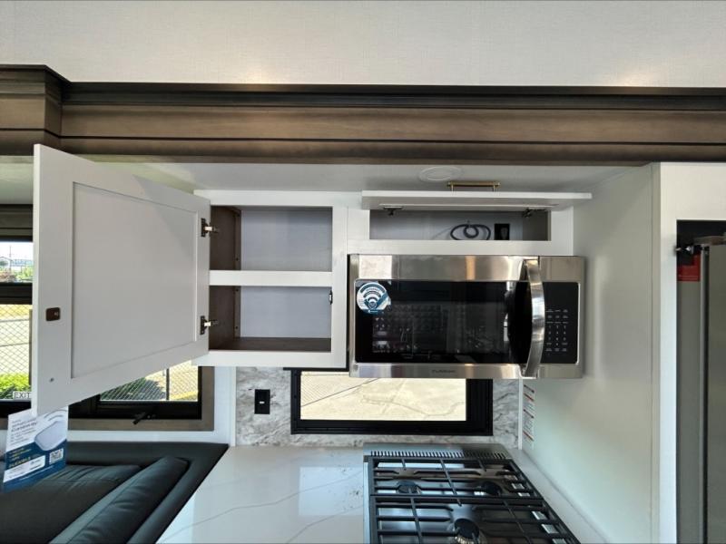 2026 Keystone Montana 3532SP, $ 99,998