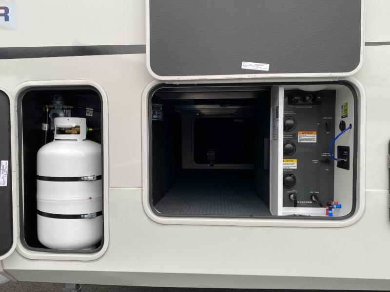 2026 Keystone Cougar Half-Ton (Fifth Wheel) 26RKE, $ 55,990