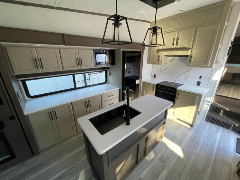 2026 Keystone Cougar Half-Ton (Fifth Wheel) 28RLI, $ 57,990