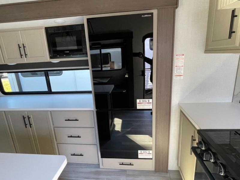 2026 Keystone Cougar Half-Ton (Fifth Wheel) 28RLI, $ 57,990