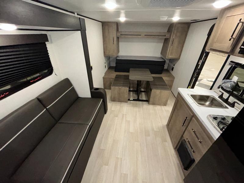 2027 Keystone Springdale Mini 1990BHS, $ 24,998