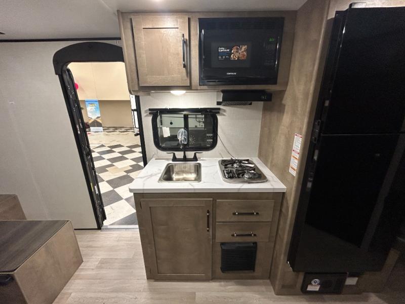 2027 Keystone Springdale Mini 1990BHS, $ 24,998