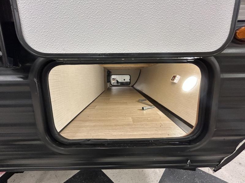 2027 Keystone Springdale Mini 1990BHS, $ 24,998