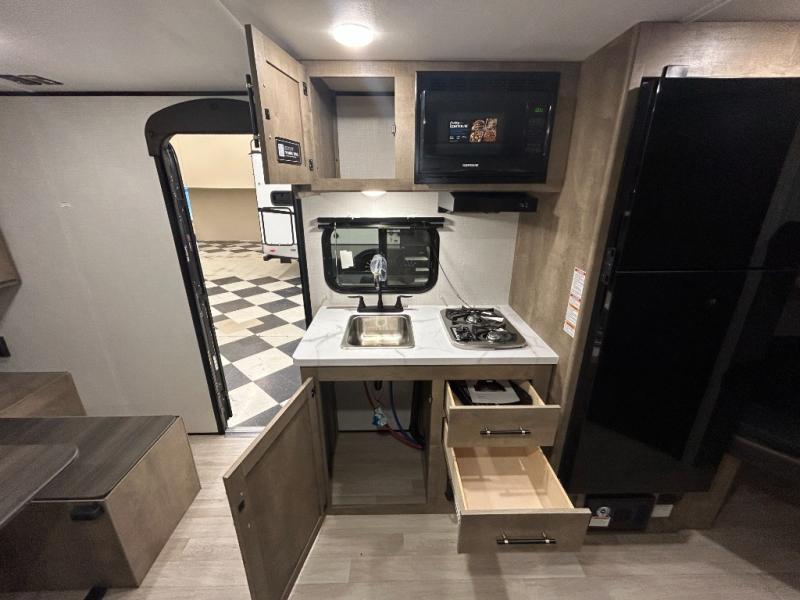 2027 Keystone Springdale Mini 1990BHS, $ 24,998