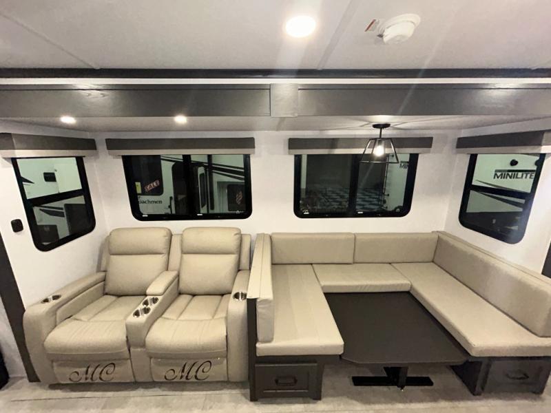 2025 Forest River Rockwood Signature Travel Traile, $ 57,998