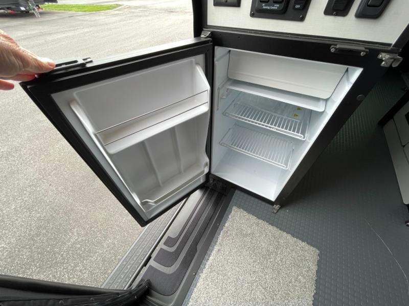 2027 Winnebago Revel Sport 44C, $ 159,998