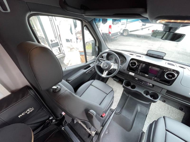 2027 Winnebago Revel Sport 44C, $ 159,998