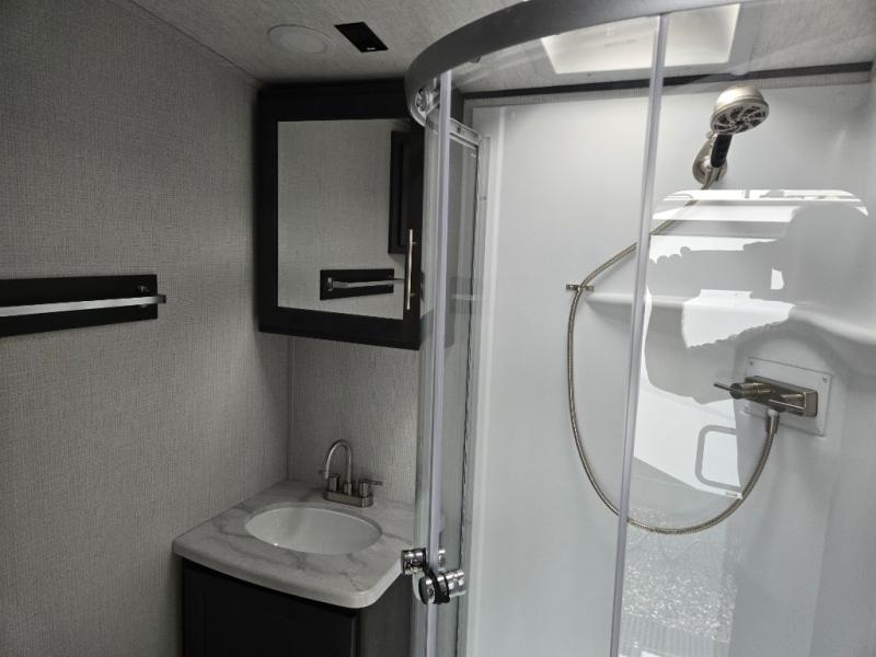 2026 Keystone Cougar Half-Ton (Travel Trailer) 22R, $ 35,998