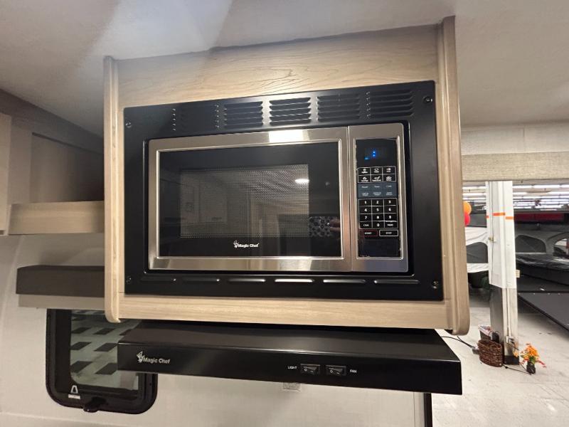 2026 Forest River Rockwood Mini Lite 2506FK, $ 38,998