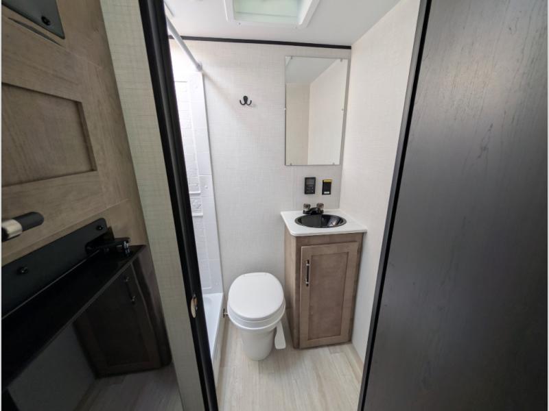 2026 Keystone Springdale Mini 1610BH, $ 14,998