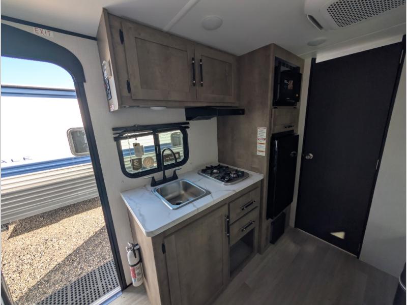 2026 Keystone Springdale Mini 1610BH, $ 14,998