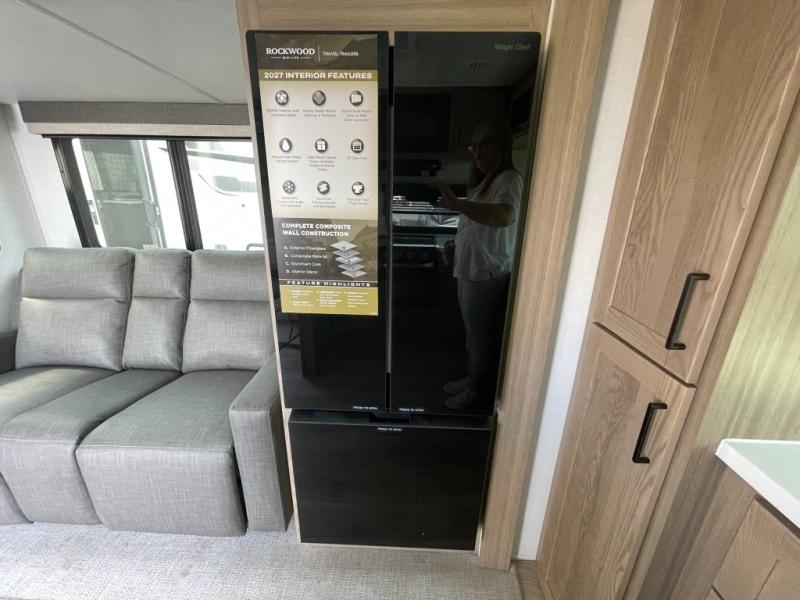 2027 Forest River Rockwood Mini Lite 2523MBR, $ 56,240