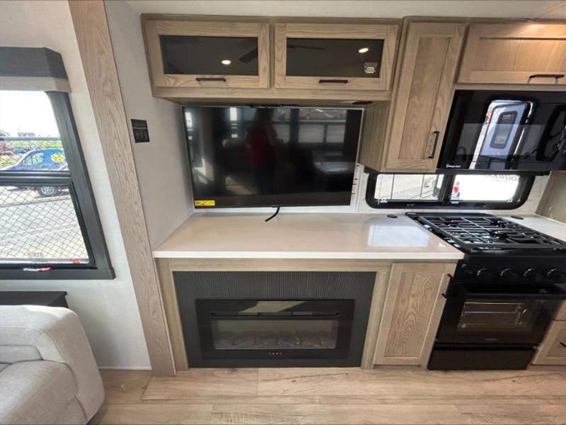 2026 Forest River Rockwood Signature Fifth Wheel R, $ 74,990