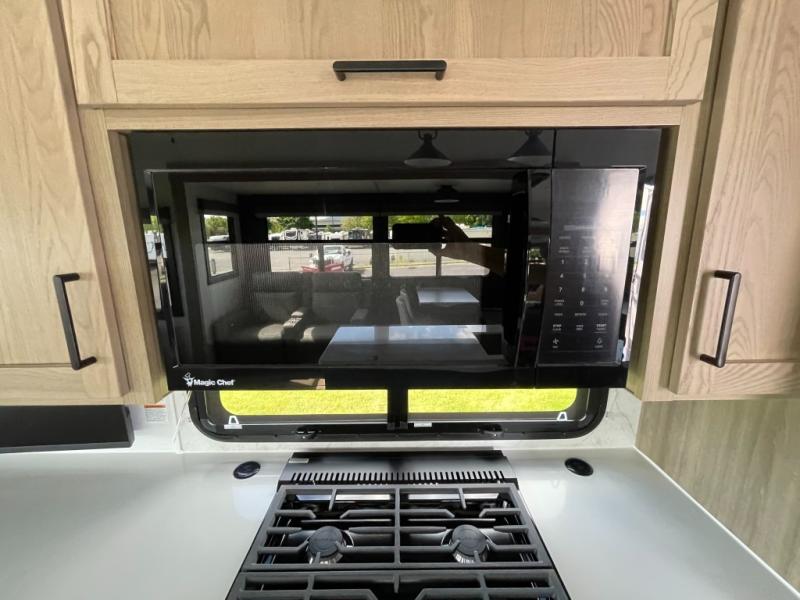 2026 Forest River Rockwood Signature Fifth Wheel R, $ 74,990