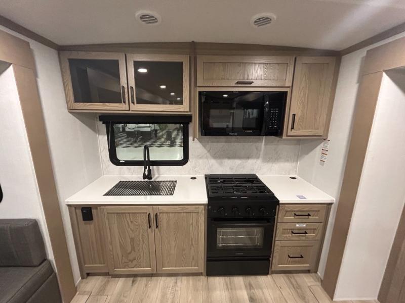 2026 Forest River Rockwood Signature Travel Traile, $ 64,998