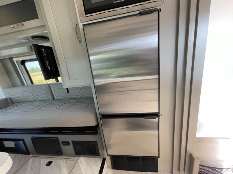 2026 Coachmen Beyond 22D, $ 159,998