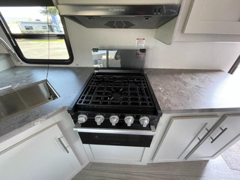 2026 Keystone Cougar Half-Ton (Travel Trailer) 22R, $ 35,998