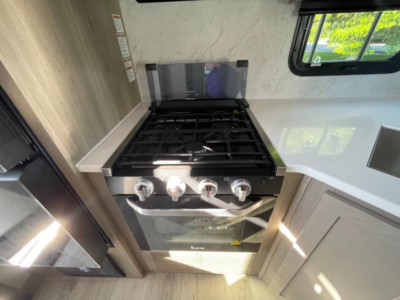 2025 Forest River Rockwood Ultra Lite 2614BS, $ 43,998