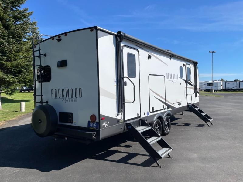 2025 Forest River Rockwood Ultra Lite 2614BS, $ 43,998