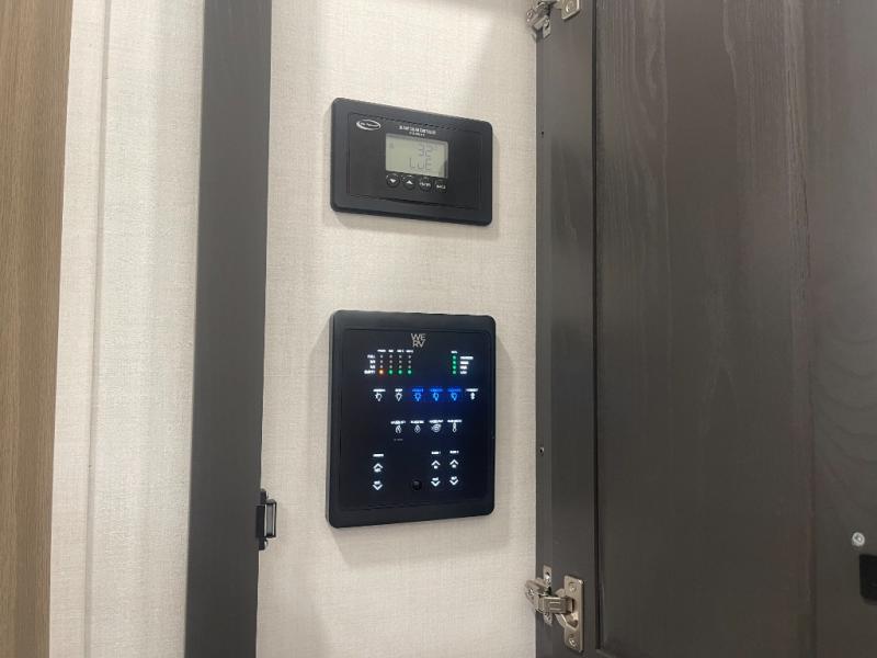 2026 Forest River Rockwood Signature Fifth Wheel R, $ 54,990