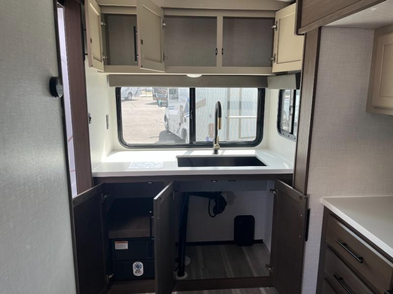 2026 Keystone Cougar Half-Ton (Travel Trailer) 22M, $ 42,998