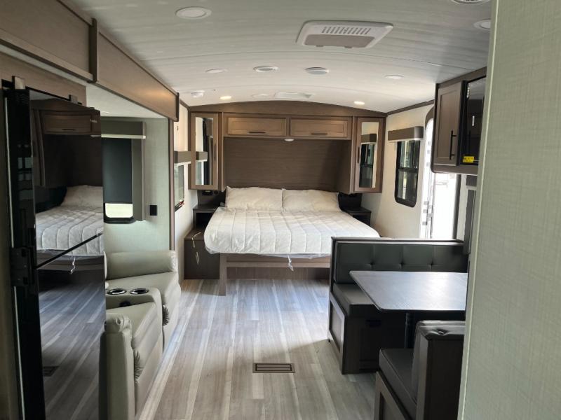 2026 Keystone Cougar Half-Ton (Travel Trailer) 22M, $ 42,998