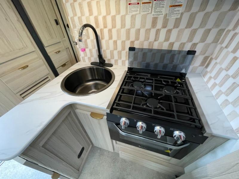 2026 Coachmen Cross Trail XL 26XG, $ 119,998