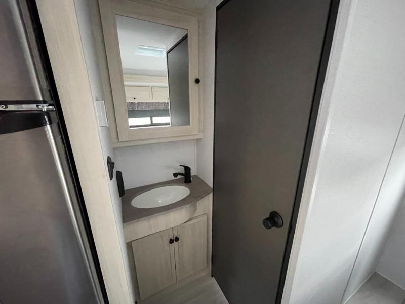 2027 Forest River Forester LE 2251SLE, $ 89,998