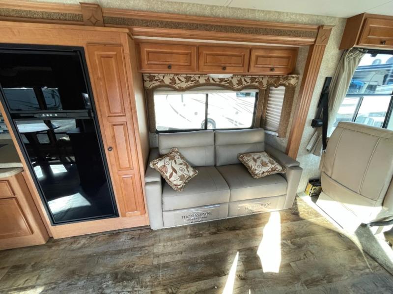 2008 Thor Motor Coach Windsport 36F, $ 44,990