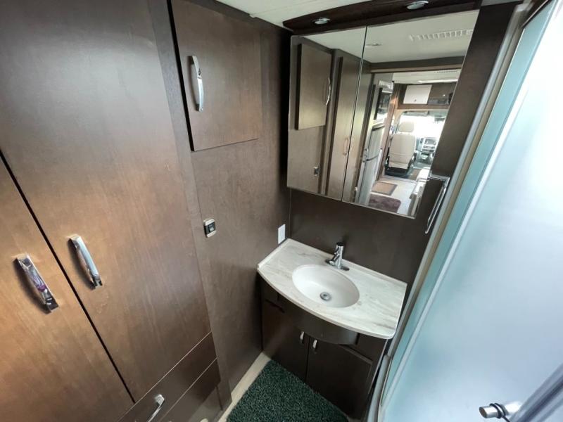 2016 Leisure Travel Vans Unity U24MB, $ 109,990