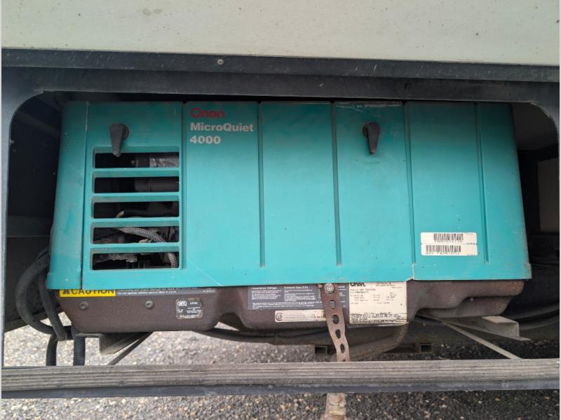 2000 Winnebago Minnie Winnie 30V, $ 18,990