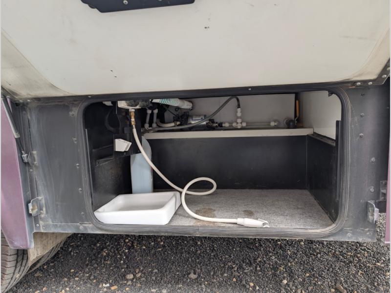 2000 Winnebago Minnie Winnie 30V, $ 18,990