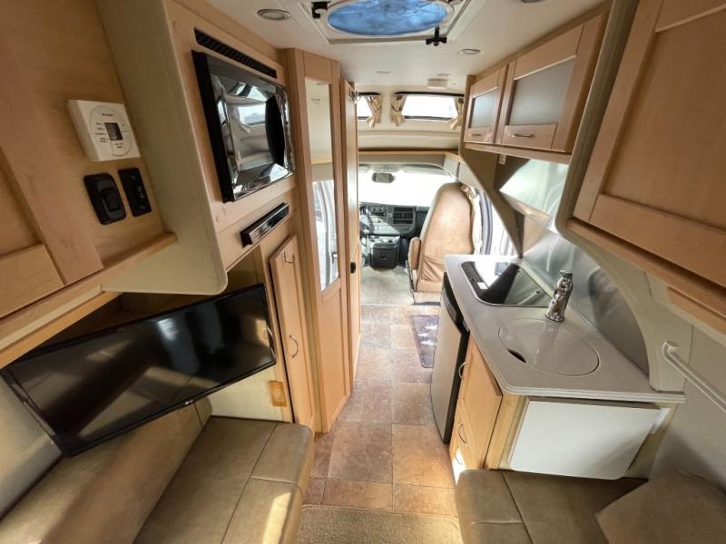 2014 Pleasure-Way Lexor TS, $ 69,990