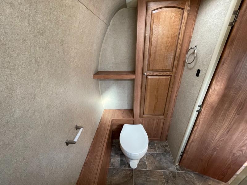 2015 Forest River Rockwood 1901, $ 13,998