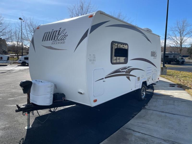 2015 Forest River Rockwood 1901, $ 13,998