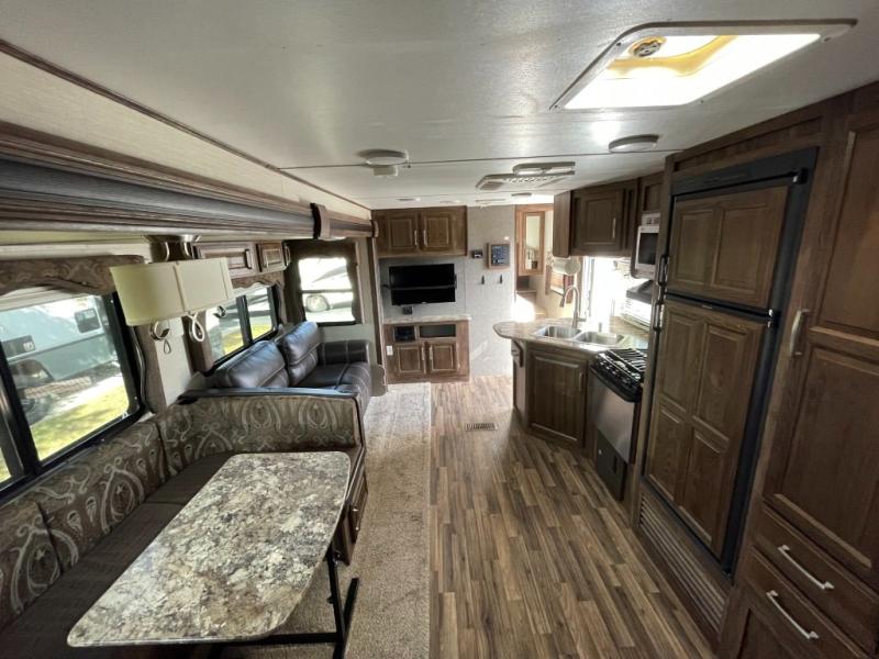 2016 Keystone Cougar 28RBSWE, $ 24,990