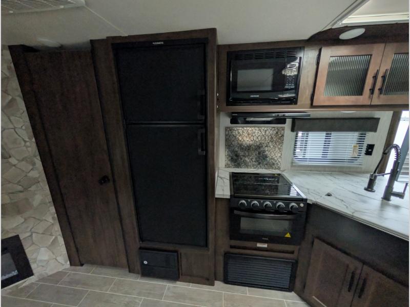 2021 Forest River Cherokee Grey Wolf 264DBH, $ 21,998